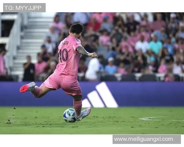 巴塞尔瓦7-0大胜马洛卡，梅西梅开二度刷新纪录——历史性的夜晚